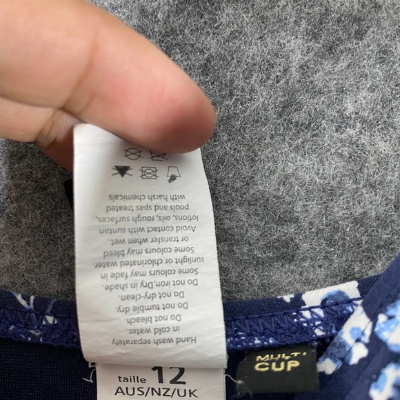 Niptuck Swim One Piece 8 Navy Blue Floral Ruched - Picture 10 of 10